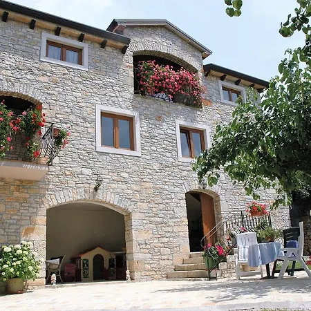 Hrvatin Baderna 2 Bedroom Apts Poreč