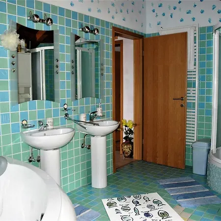 Hrvatin Baderna 2 Bedroom Apts Appartement *