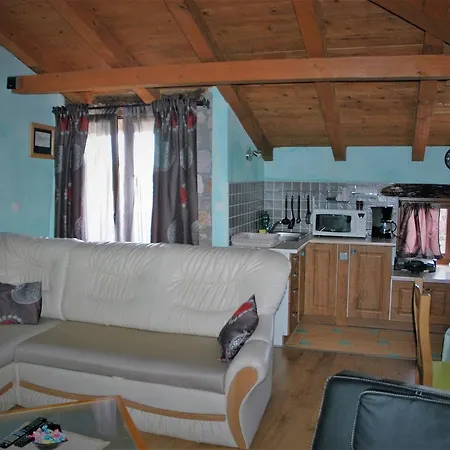 Hrvatin Baderna 2 Bedroom Apts